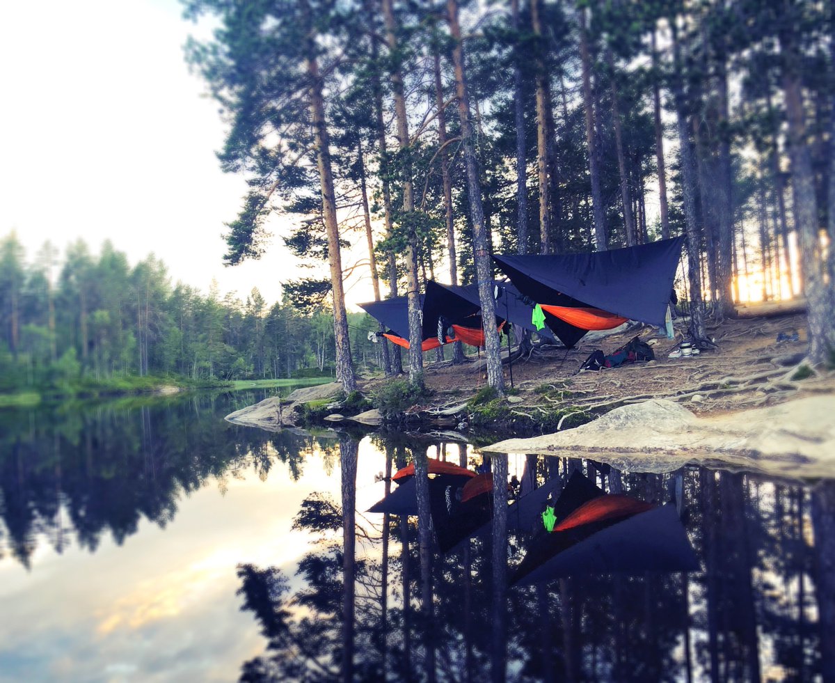 DD_Hammocks's tweet photo. Life is just a bit better with all your hammocks in a row!
📸
: Marianne Høgmo
#ddhammocks
#Norway
#wildcamping
#FridayMotivation
#hammockcamping
#Explore
#adventuredate
#Friyay
#campbuddy
#wilderness
#travelphotography https://t.co/1VvcHfHHh7