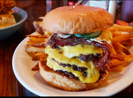 VisitRichfield's tweet photo. Richfield Pride: TWO Richfield restaurants--@SandysTavern and @Lyn65KitchenBar --made Minneapolis/St. Paul Magazine's list of 44 Best Burgers in the Twin Cities! Woot! https://t.co/7ceYsdNDgr (photo credit: @dietproof) https://t.co/B08vqj9tIW