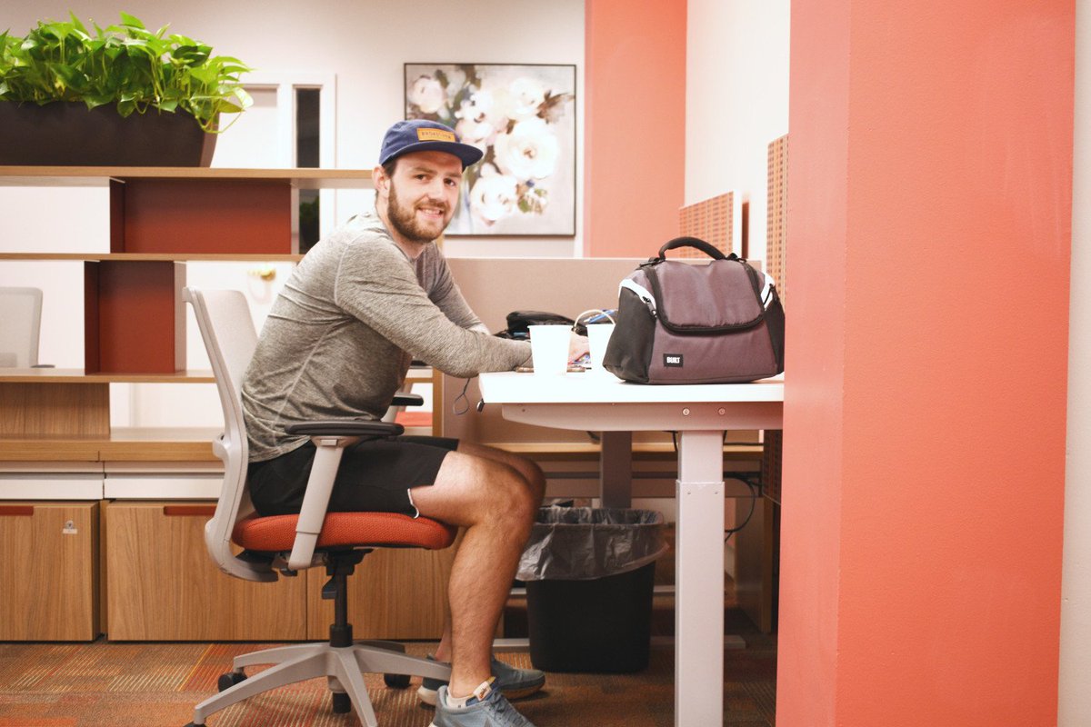 Happy National Coworking Day! Here's the latest on local coworking spaces manchesterinklink.com/happy-national… #coworking #mht #nashua #londonderry