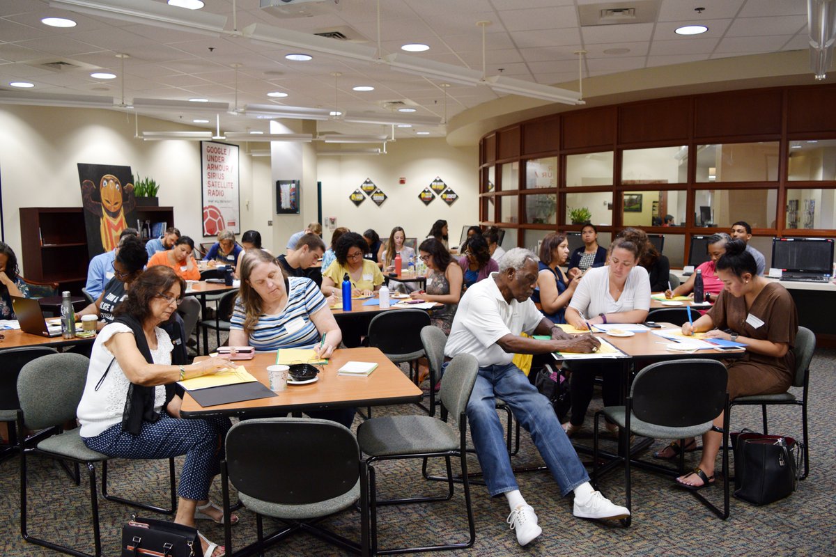 ely_erica's tweet photo. It was a blast this week presenting to local govt ofcs &amp; nonprofits on how to create &amp; enhance their internship programs for Terps! @UMDCareerCenter @UMD_OCE #UMD https://t.co/HAeVWl4oZO