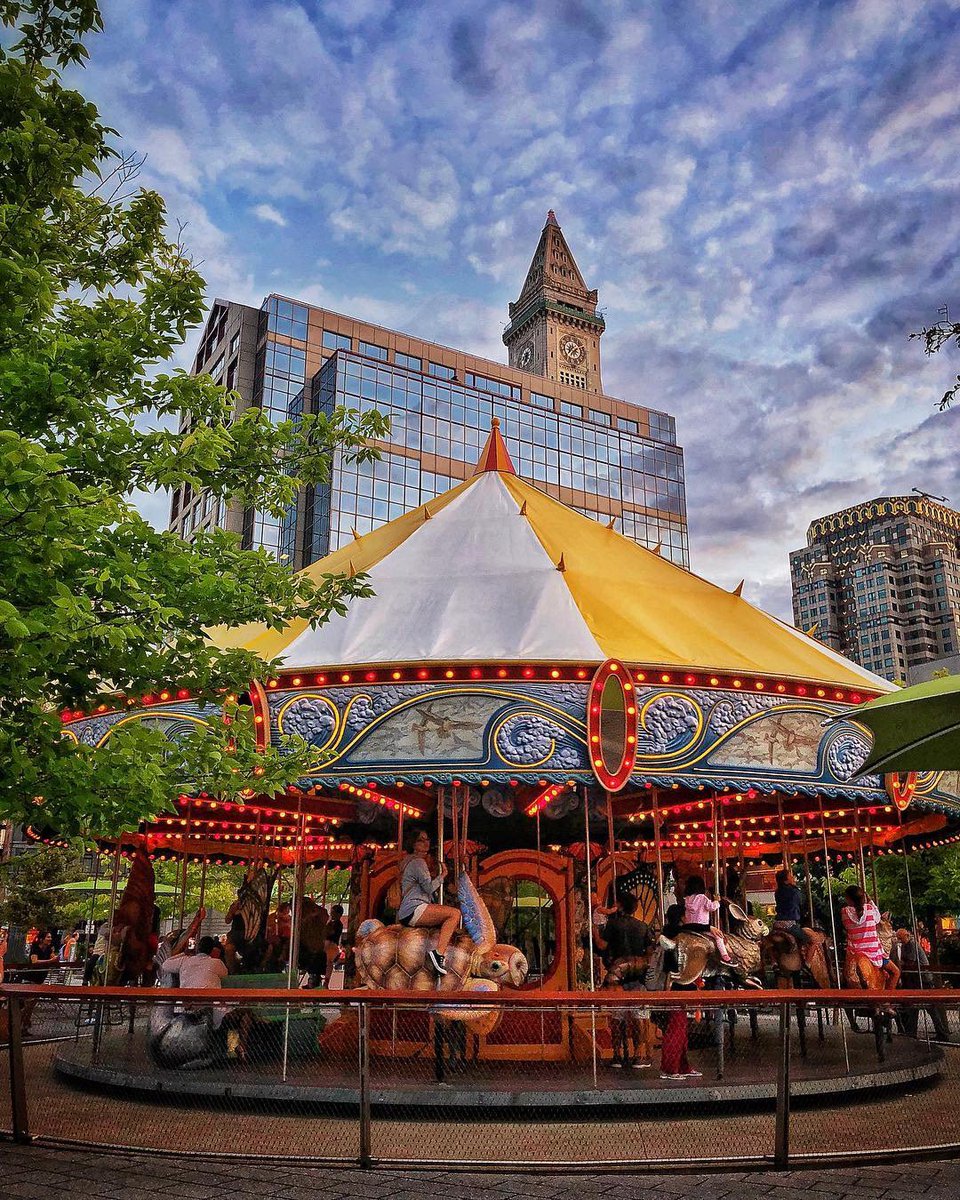 The Greenway Carousel is partnering with the Highland Street Foundation today. Stop by for a free spin between 11-6pm. 
📸: @rosekennedygreenway
#InterContinentalBoston