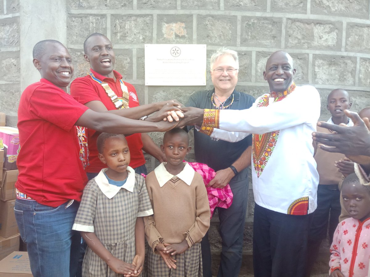 A job well done by Rotary Club of Hurlingham and Rotary Club of Vancouver. Water harvesting project, phase one completed. Beneficiaries are the Lakurto Nakunyi Primary school in Narok County. #RCHat30 @Rotary @RotaryClubYVR @NarokCountyGov1