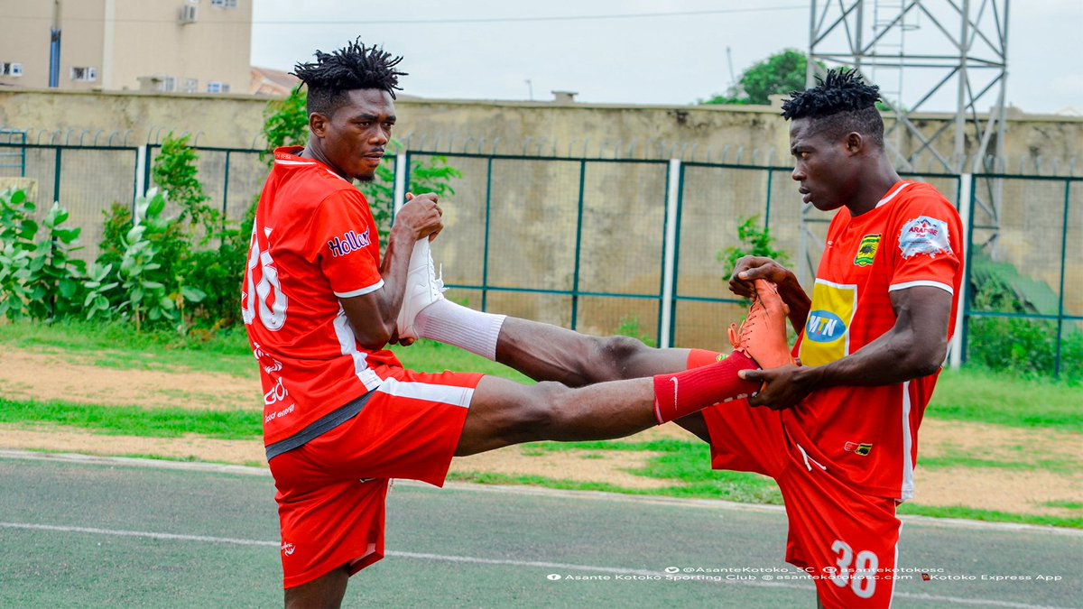 AsanteKotoko_SC's tweet photo. The lads begin their @CAF_Online mandatory training at the Sani Abacha Stadium in few minutes. Part of the session would be LIVE on the #AKSC Express App.
#Fabulous4Life #KPAK https://t.co/SvuZRgtlzP