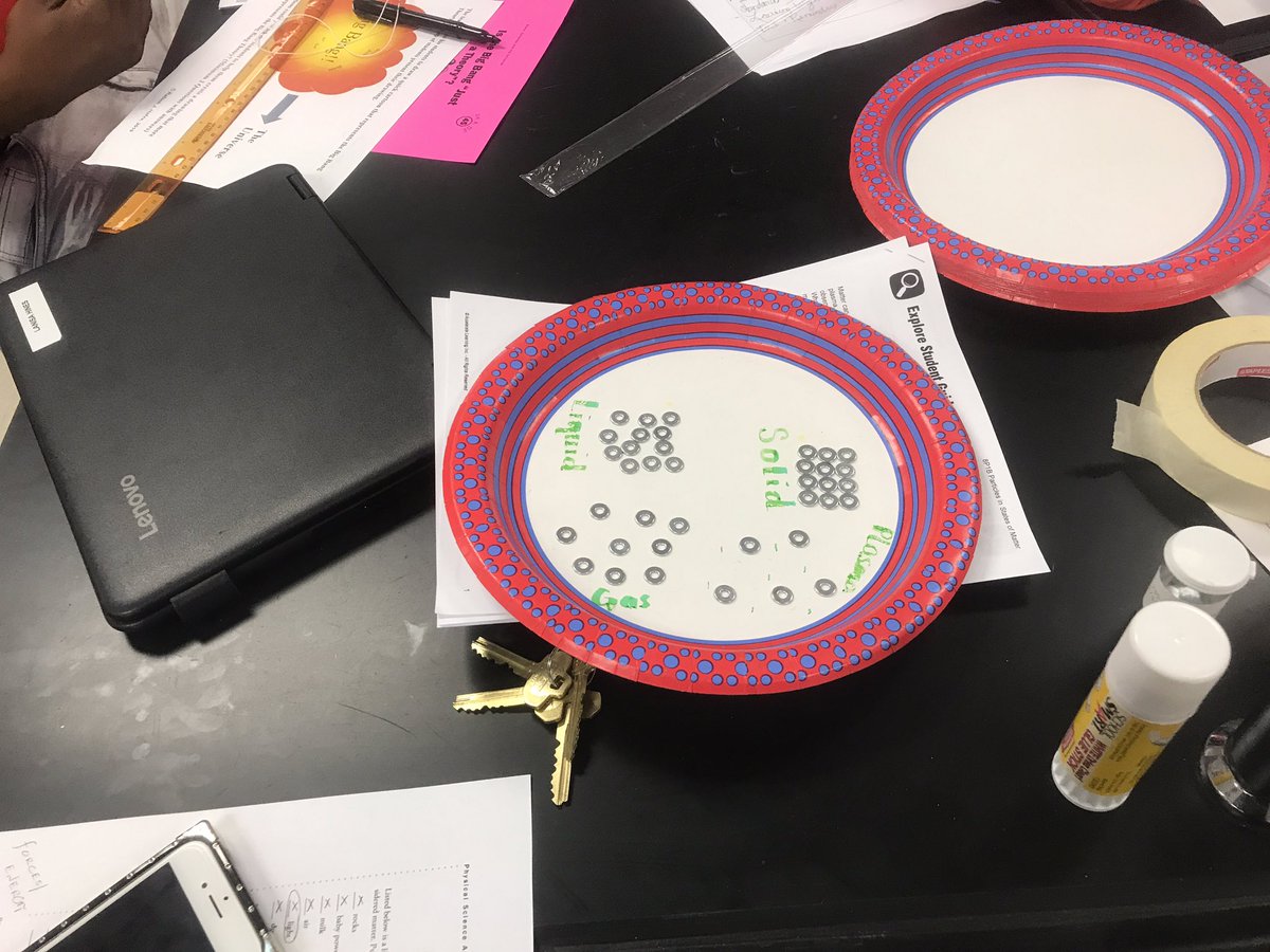 drhafza's tweet photo. @JLewisInvictus working with science teachers. Modeling complex, abstract phenomena. #bigbang #plasmas #APS3DScience @RobertsOF_7 @AJFuller_APS @got2believeinu @DrEmilyAMassey #practicebeforeteaching https://t.co/kyPlV0HDXJ