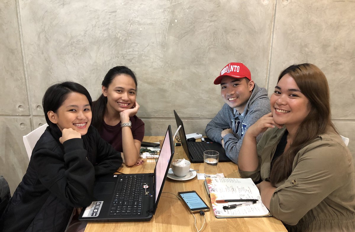 rauchelle_'s tweet photo. EB Meeting ended well! So blessed to have you as my co-officers!! 

IABF, there’s more to expect as the semester’s about to start!

#Refocusing1ABF https://t.co/INleR9Mjmd