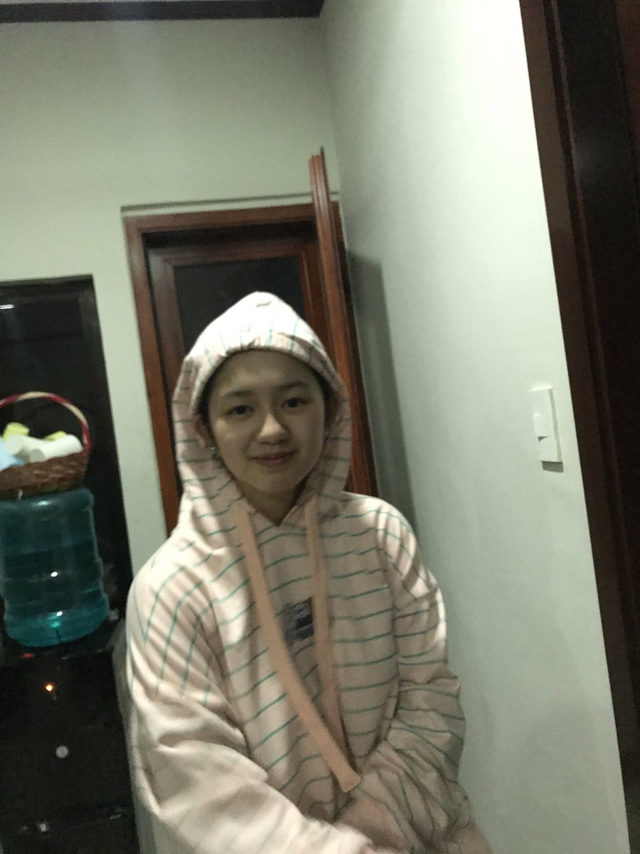 kaoseth65431242's tweet photo. Pakipasok napo si mikay sa kg kababata ni mikoy ganun beke nemen @DreamscapePH @direklauren
@kaori_oinuma @imsethfedelin
#KAOSETHProjectSoon https://t.co/w6oSoZNPc9