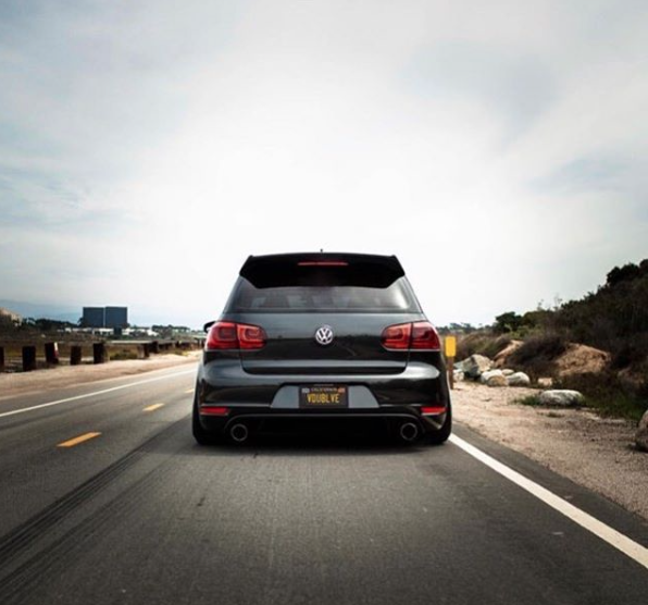SouthVW's tweet photo. If you're contemplating coming into our store, you're already in the right direction. 🤙 

🚙South Motors Volkswagen 
☎️ (305) 930-7089
📍17930 S Dixie Hwy, Palmetto Bay, Fl 33157
.
.
#Volkswagen #VWusa #volkswagenlife #vwfamily #vwfan #germancar #SouthMotorsVW #MiamiVW https://t.co/wx1KAvgVPT