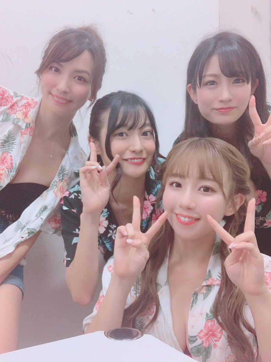 MaoriHoshino's tweet photo. モデルプレスナイトⅡ
夜遅い時間までありがとうございました！🙌🌙

あの世であそんでるような放送になりました。笑

わらったーーーʬʬꉂ(˃̤▿˂̤ *)💕

#モデルプレスナイト
#ニューヨーク さん
#次長課長 #河本 さん
#ななまがり さん https://t.co/RQXv8dDal7