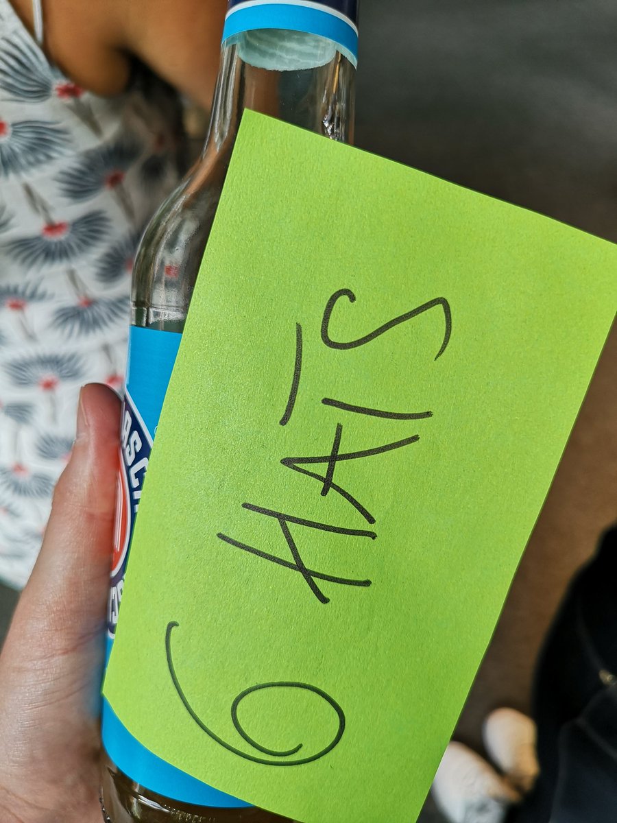 vuca_mette's tweet photo. Even a method gets thirsty some time #latertweet #LSELG #Cheers https://t.co/G5Dn4NNrKk