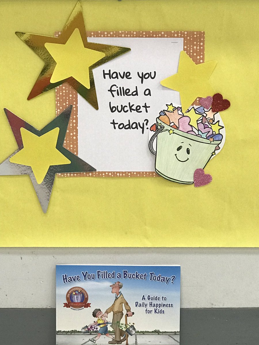 Spreading kindness in music class this year!  <a href="/Holliston_PS/">Holliston Schools</a> <a href="/hollistonHFT/">Holliston Teachers</a> #HollistonInnovates <a href="/SamPlacentino/">Sam Placentino Elementary</a> <a href="/FredMillerHPS/">Miller Elementary</a>