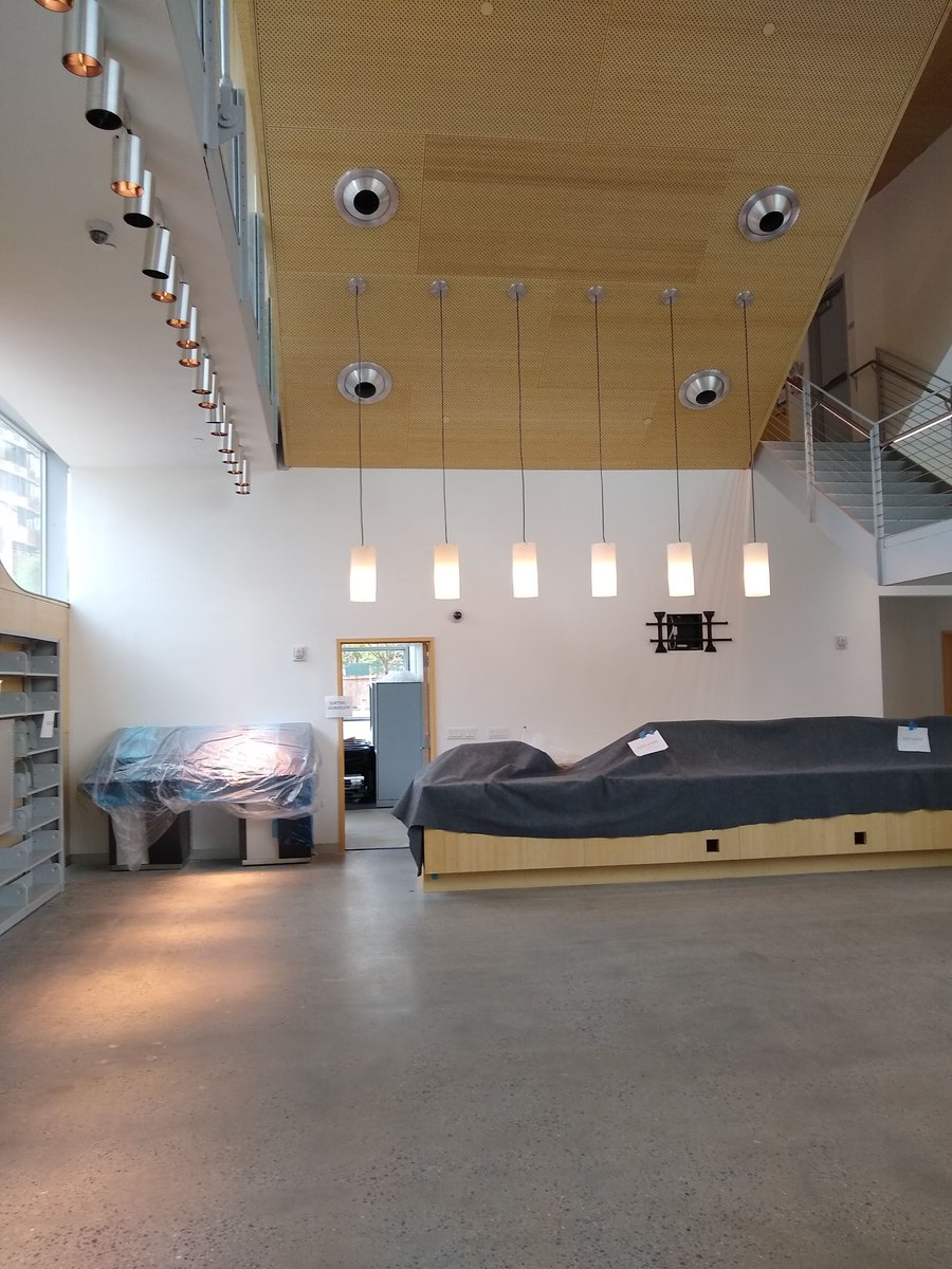 adscenyc's tweet photo. Hunters Point Library is almost done! Swipe to see the interior and the before📚 | #engineered #adsengineers #mep #engineering #hvac #workfamily #community #nyc #ny #engineeringexcellence #likeforlikes #engineer #engineers #hunterspointlibrary https://t.co/rMFuqLyNSk https://t.co/wPpuYgVNuW