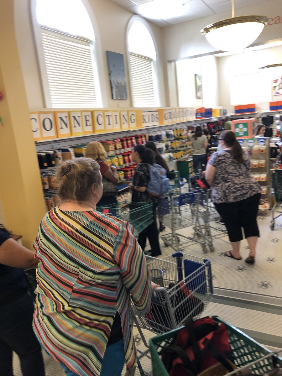 Grecoms's tweet photo. Thank you😇Hillsborough Education Foundation for an EXCLUSIVE shopping spree at your Teaching Tools Store!
#DrewAndTheCrew
#BeginW/theEndInMind
#PlantingSeedsOfGreatness https://t.co/iGBiGlCPM8