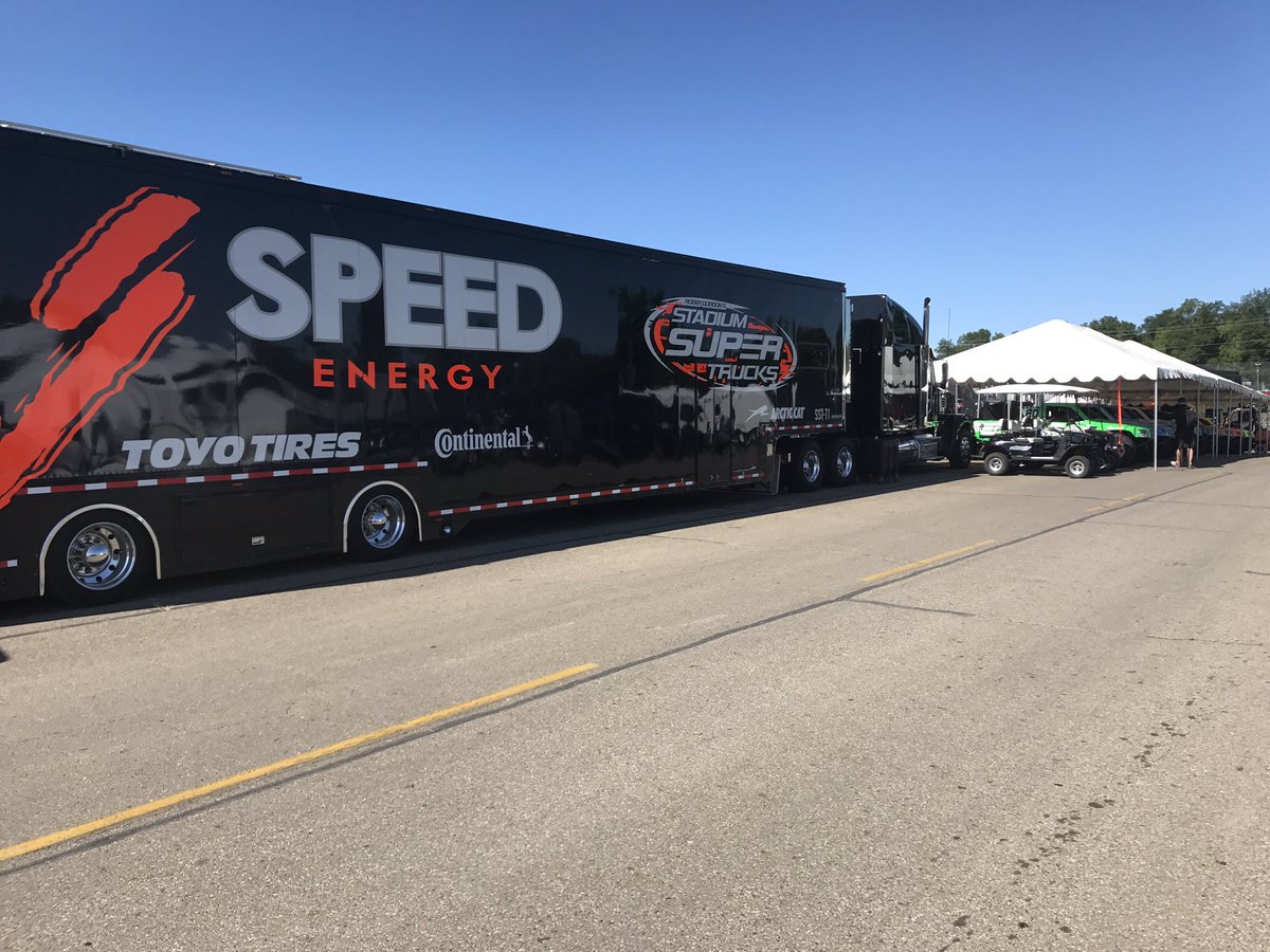 SSuperTrucks's tweet photo. Good morning from @Mid_Ohio 

Today's schedule (Friday, August 9)

4:00-4:30pm/et - Autograph session at the @SPEED_ENERGY SST souvenir trailer 

5:30pm/et - Race 1 

Watch live at https://t.co/X7RrJOwuVM https://t.co/mrbIoWfsyS
