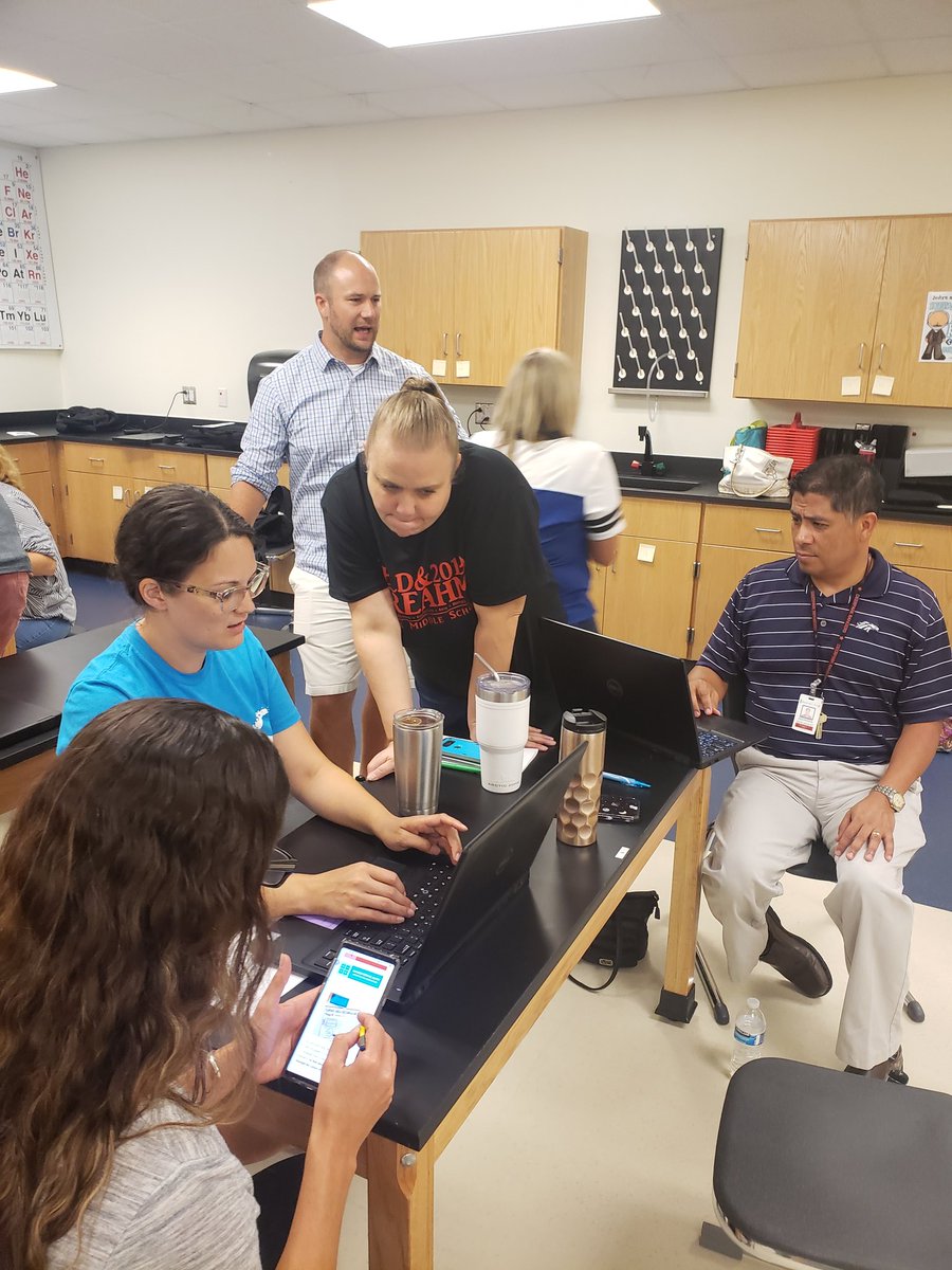 SharaShunkMath's tweet photo. Secondary math teachers sharing and learning from each other!!
@AliRRISD @RRISDSecMath @micsmith19 @TeachMrLee @ShaverDianne @cevmsjags @CTMS_Cougars @JWalshMS @darrell_emanuel @rrisdpd https://t.co/gukCzZ8ccF