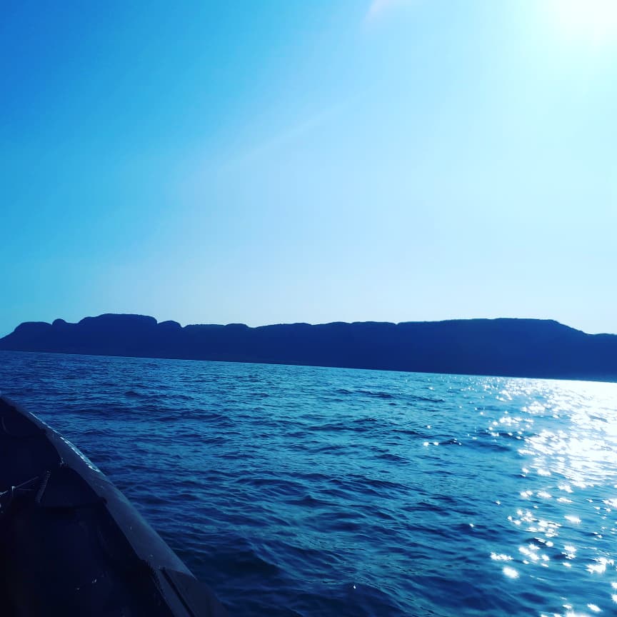 sabrinapirillo's tweet photo. Let the Sleeping Giant lie. @visitthunderbay @OntarioTravel #sleepinggiant #VisitTBay #GoMedia2019 #travelwriter #travel #Canada #northerncanada #canadatravel #ontarioravel #discoverON #superiorrocket #zodiac #lakesuperior https://t.co/oeLVjCEyp0