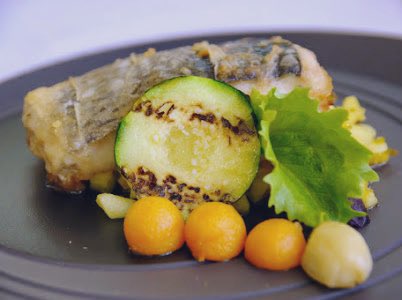 HomarusCC's tweet photo. Platos sugerentes para disfrutar del segundo fin de semana de #agosto. Porque en #Extremadura también se pueden degustar buenos productos de mar. 

#Gastronomía
#Cáceres
#HomarusCC https://t.co/FKgvuHew2k