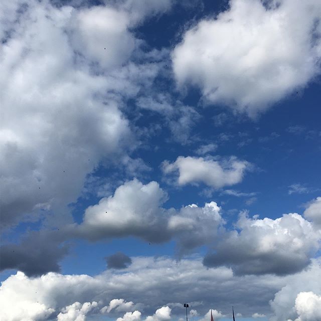 #sky #clouds <a href="/AtelierFORTE/">AtelierFORTE</a>