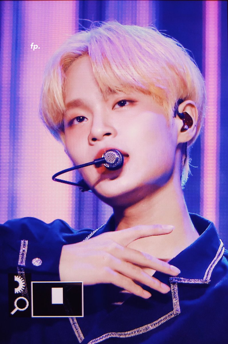 fp_0129's tweet photo. 190808 오늘 진짜 힘들어서 몇번 죽었는데 대휘보고 살아났다ㅏㅏ🤧🤧🤧
#AB6IX #대휘 #이대휘 #DAEHWI #LEEDAEHWI https://t.co/zwIS0ejnqE