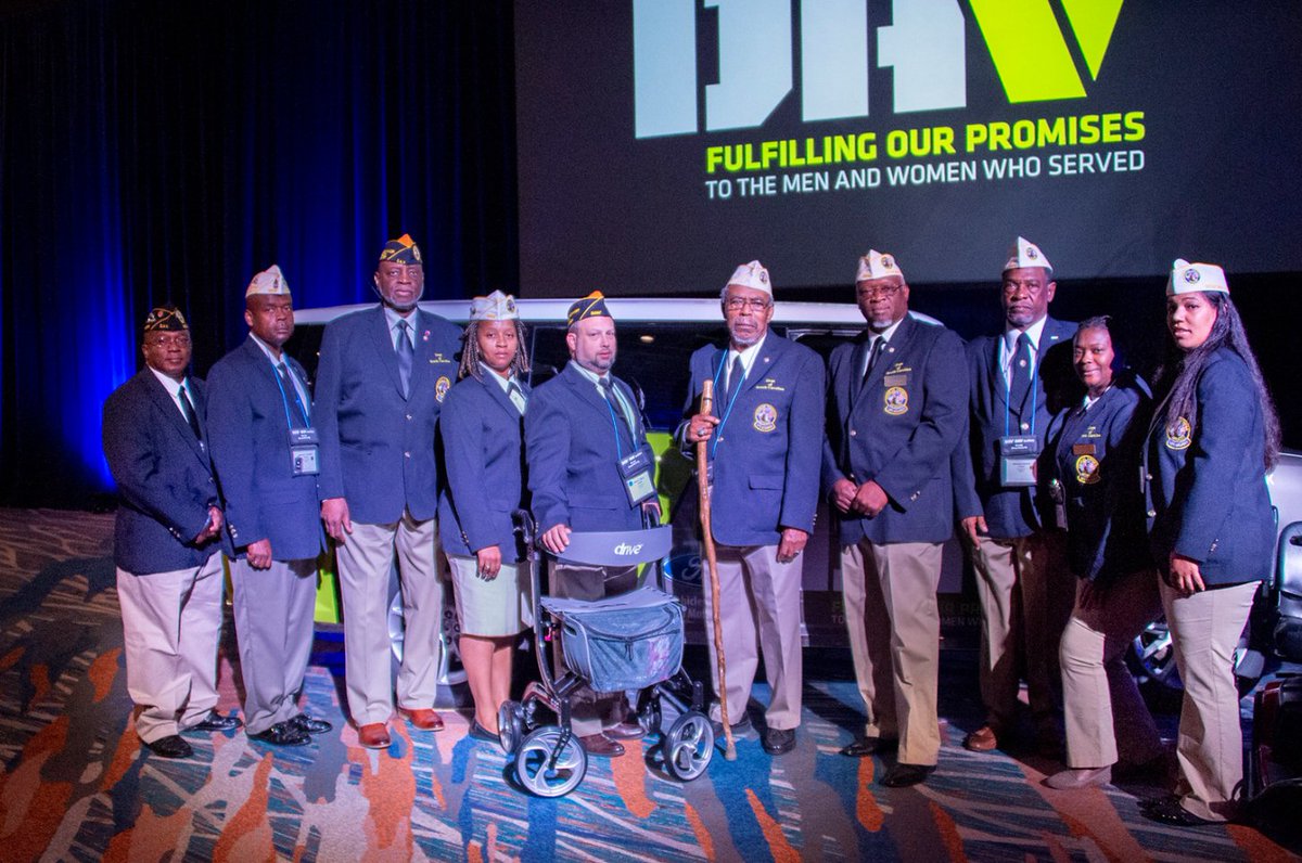 DAVHQ's tweet photo. A giant #THANKYOU to our #sponsors for another great #DAV & @DAVAuxiliary National Convention! #DAVCON wouldn't be possible w/o your generosity! #VES @TriWest @Walgreens @Ford @fordfund_ @FifthThird @USAA @UnitedConcordia @TheHWave @AlphaStim @NeurolumenLLC #HeroesWithHearingLoss https://t.co/EXwnvZmrpB