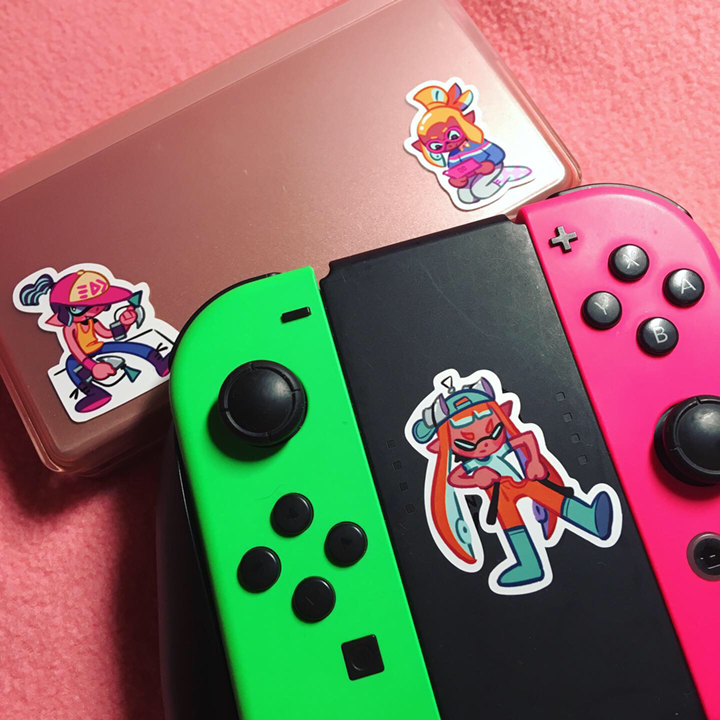 somsomik's tweet photo. I made new stickers and they came up ✨PERFECT✨
Tiny and bright!!! 😭💕 I'm so happy!
I'll add it (and something more new) to our store in two weeks! :9 I'm excited! https://t.co/4dsfbZQm1Q