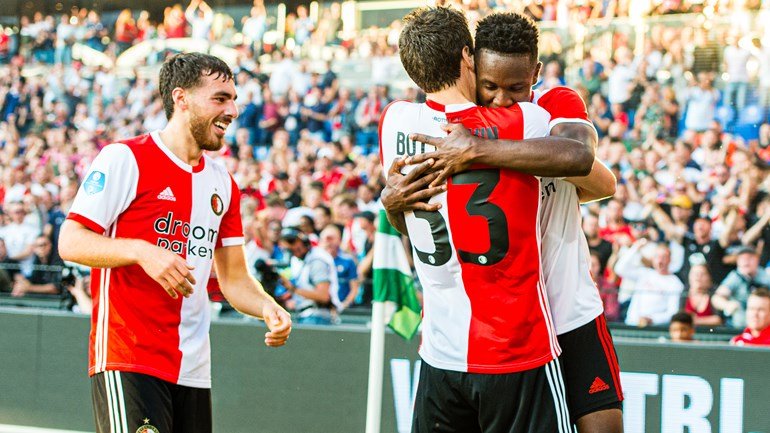 '#Feyenoord huilt, #Feyenoord lacht'... Wedstrijdverslag Feyenoord-Dynamo Tblisi van 'onze' <a href="/HaskoD/">Hasko van Dalen</a>... stadslog.nl/vanuit-de-kuip… #EuropaLeague #Sinisterra #berghuis #Tapia <a href="/josverveen/">Jos Verveen</a> <a href="/FRFansNL/">FR-Fans.nl</a>