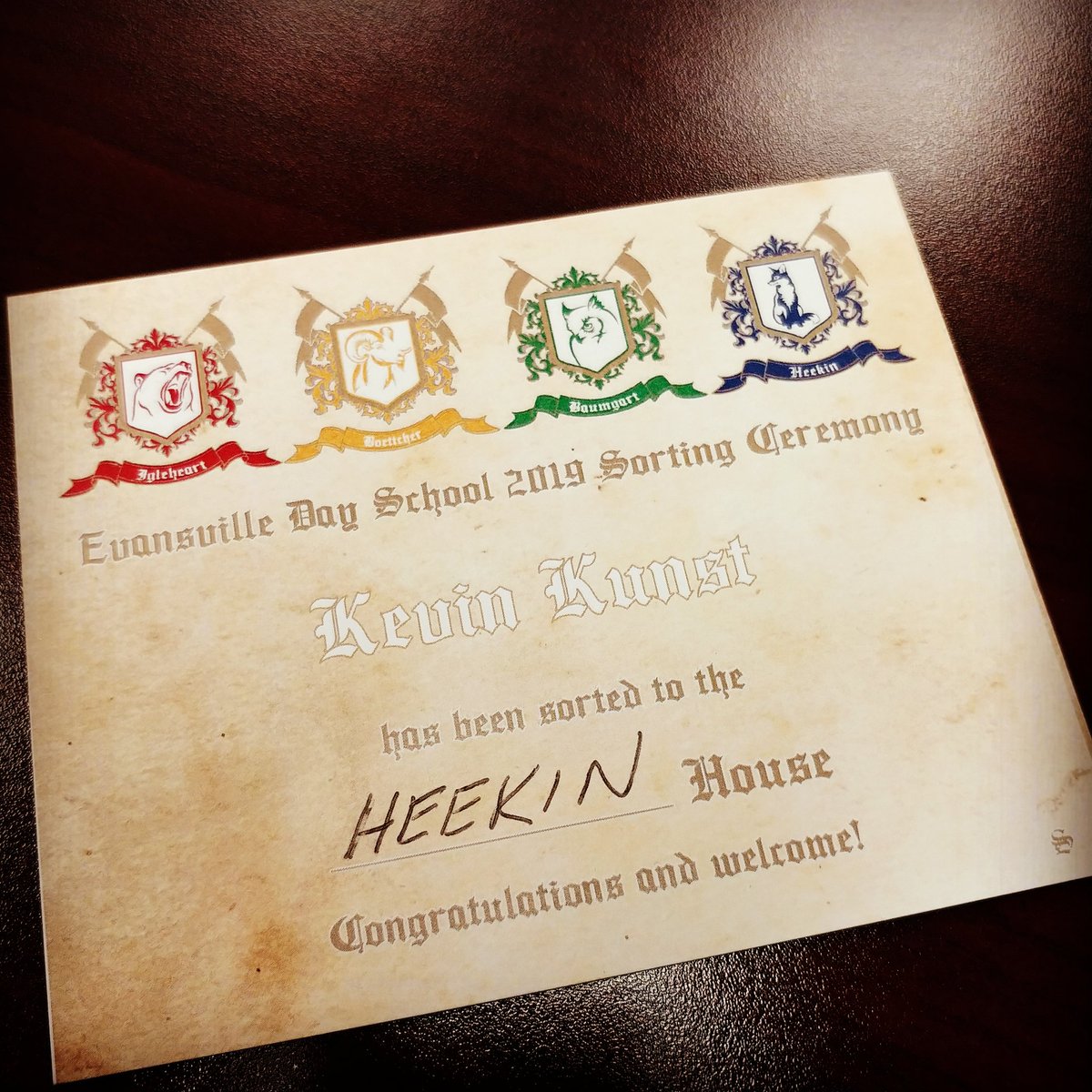 HOS_DaySchool's tweet photo. I know my 🏠! Thanks to everyone who made our first ever sorting ceremony so incredible this morning. #DaySchool #Heekin #ohana #ofcourseIamHeekin #comingfortherecord #HOSlife https://t.co/ogeWJLLVbO