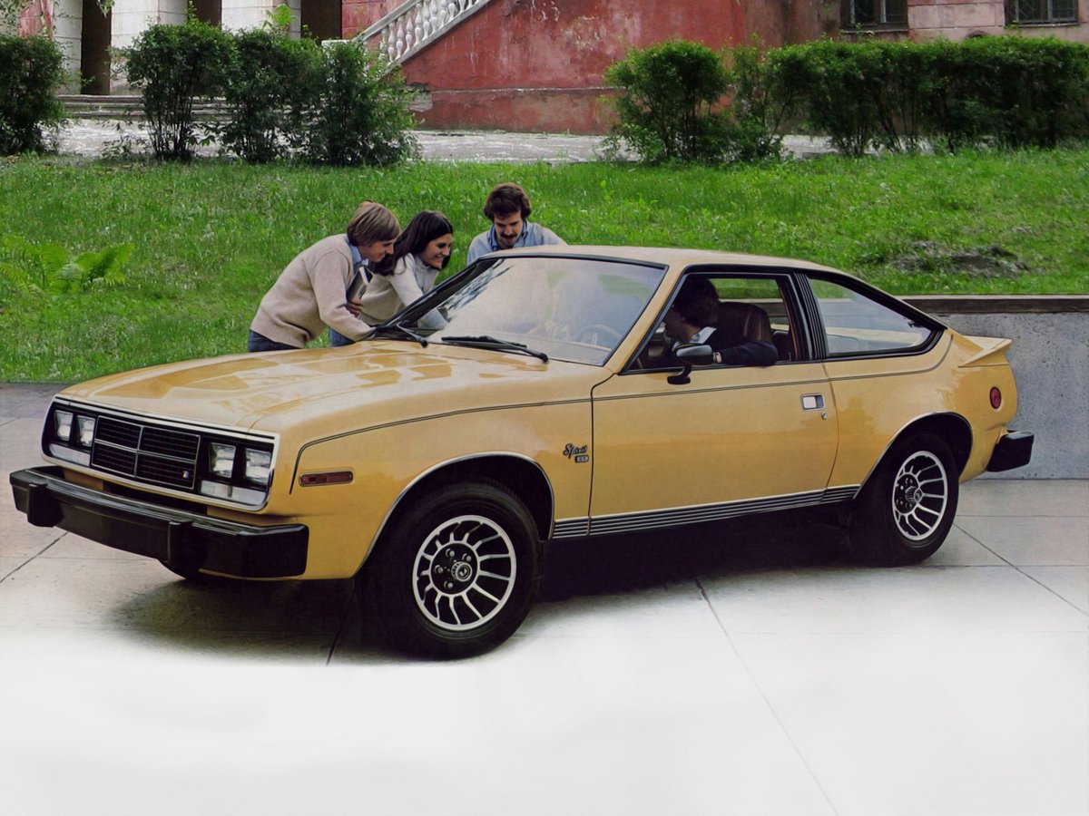 24hoursoflemons's tweet photo. Be the envy of all your friends: Race an AMC Spirit at Smells Like AMC Spirit on October 5-6 at The Ridge Motorsports Park. Get your entries in by TOMORROW! #SmellsLikeAMCSpirit #AMC #Spirit #24HoursOfLemons https://t.co/xU6UDzsknA