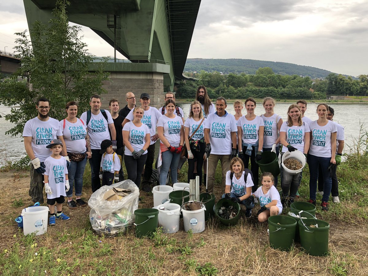 TOMRARecycling's tweet photo. Team TOMRA collected huge amounts of waste piling up on the riverbank in Koblenz, making a contribution to a healthier environment. Thanks to @Rivercleaner and good luck! #cleanriverproject #wearetomra https://t.co/fVmNkcnvrW