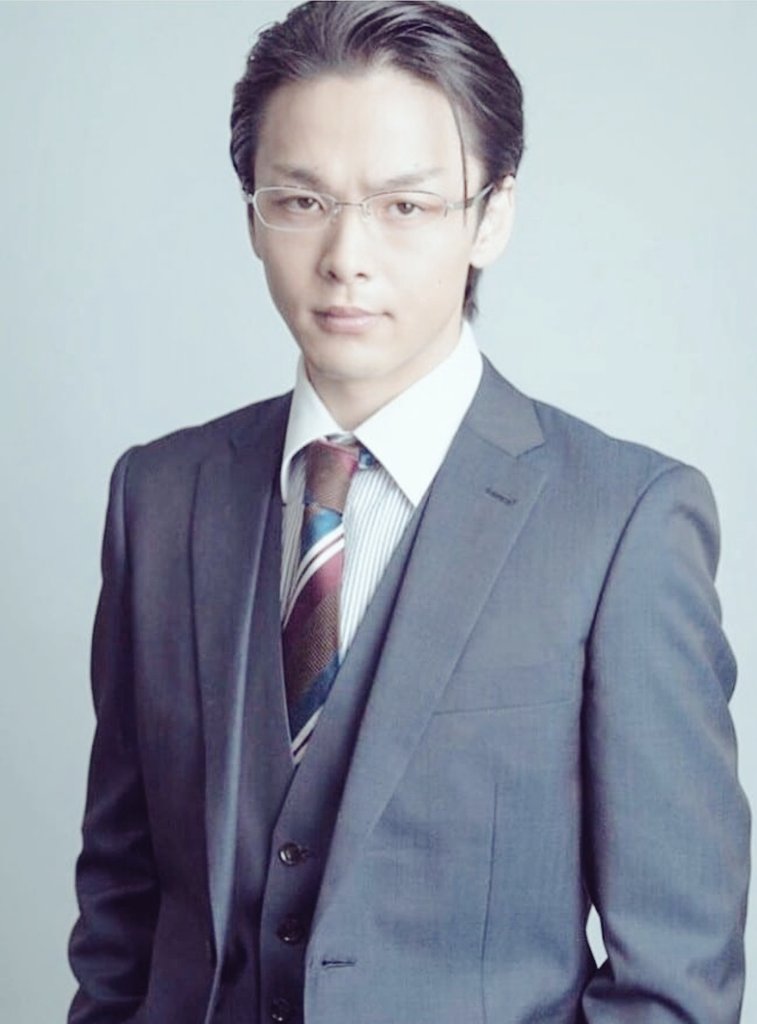 ボンちゃん 12 14 15 Thanks 2 You ただいま ドラマ見返し中 名前をなくした女神の安野さんといい ホリディラブのわたるんといい 好きだわ たまんない メガネ スーツで見た目も 不器用さんなモラハラ夫くん達 愛おしいわ