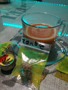 budwiser_nl's tweet photo. Zombie Haze:  A No Brainer! - https://t.co/CxZuQDMNpI I WANTED brain death, but ...
Zombie has quite the opposite effect.  It's like a light being turned on in your head - and you're far from stupefied!

Zombie Haze is a c... https://t.co/9yqbWJqb6P