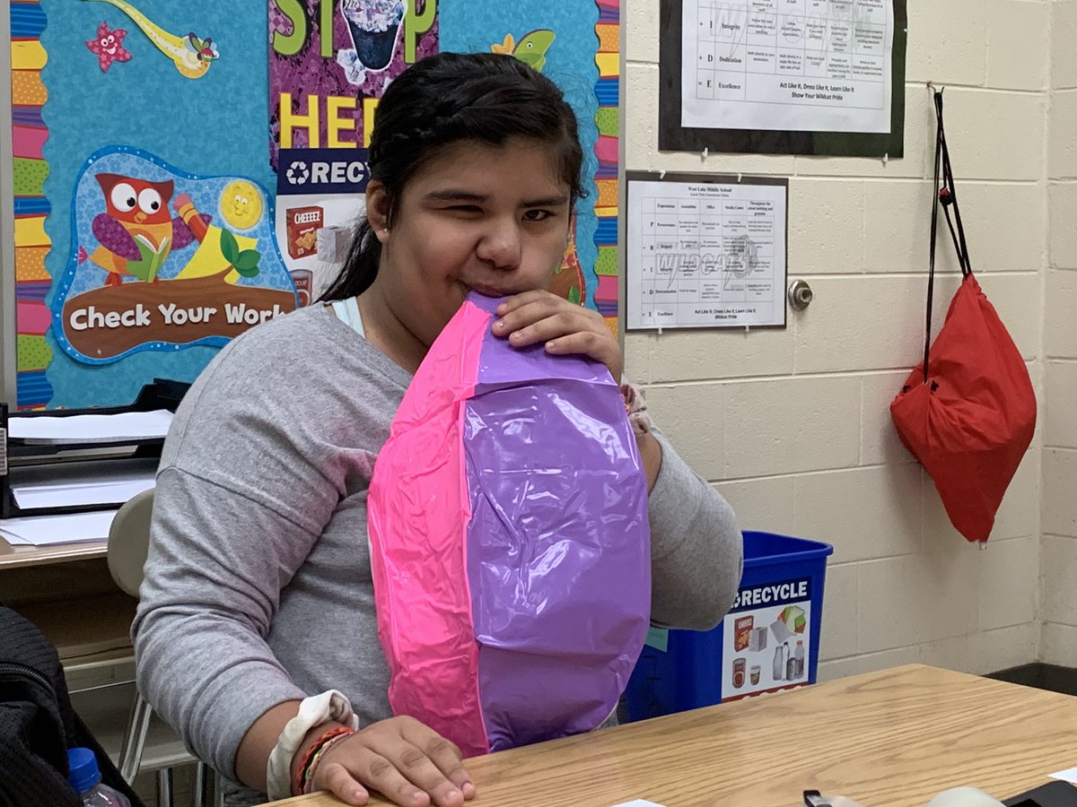 shannonpsimpson's tweet photo. Who knew blowing up the ball would be the hardest part of the STEM challenge 😜😂 #teamwork #wlms #Simpsonsquad #7thgraders https://t.co/CBwqN0zJCX