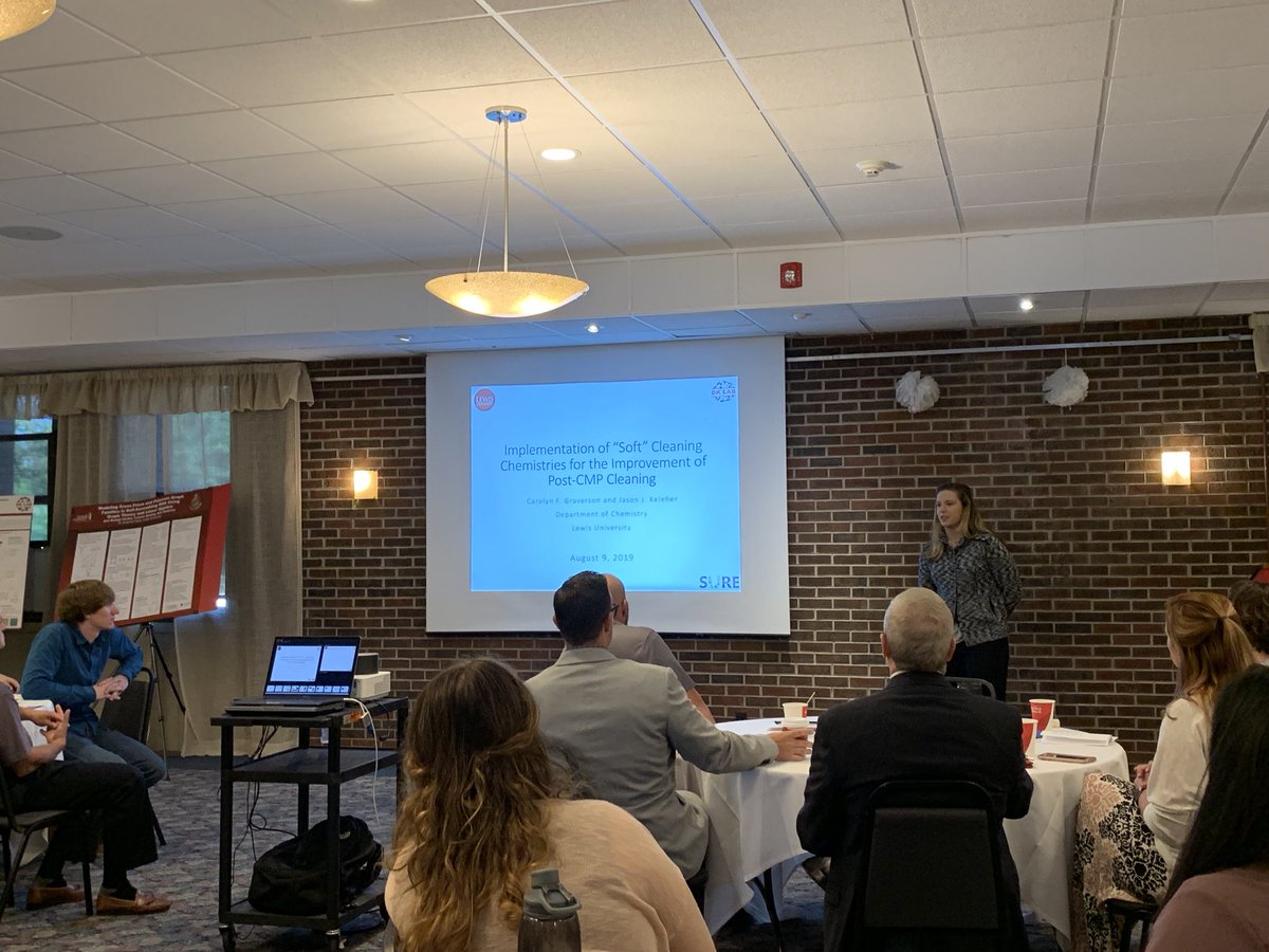 DKLab_LewisU's tweet photo. Carly presenting her work on the Implementation of “Soft” Cleaning Chemistries for the Improvement of Post-CMP Cleaning
#CMP #SummerOfCMP #SURE2019 #FUTSURE @LewisUniversity https://t.co/rkPzRxYQhM