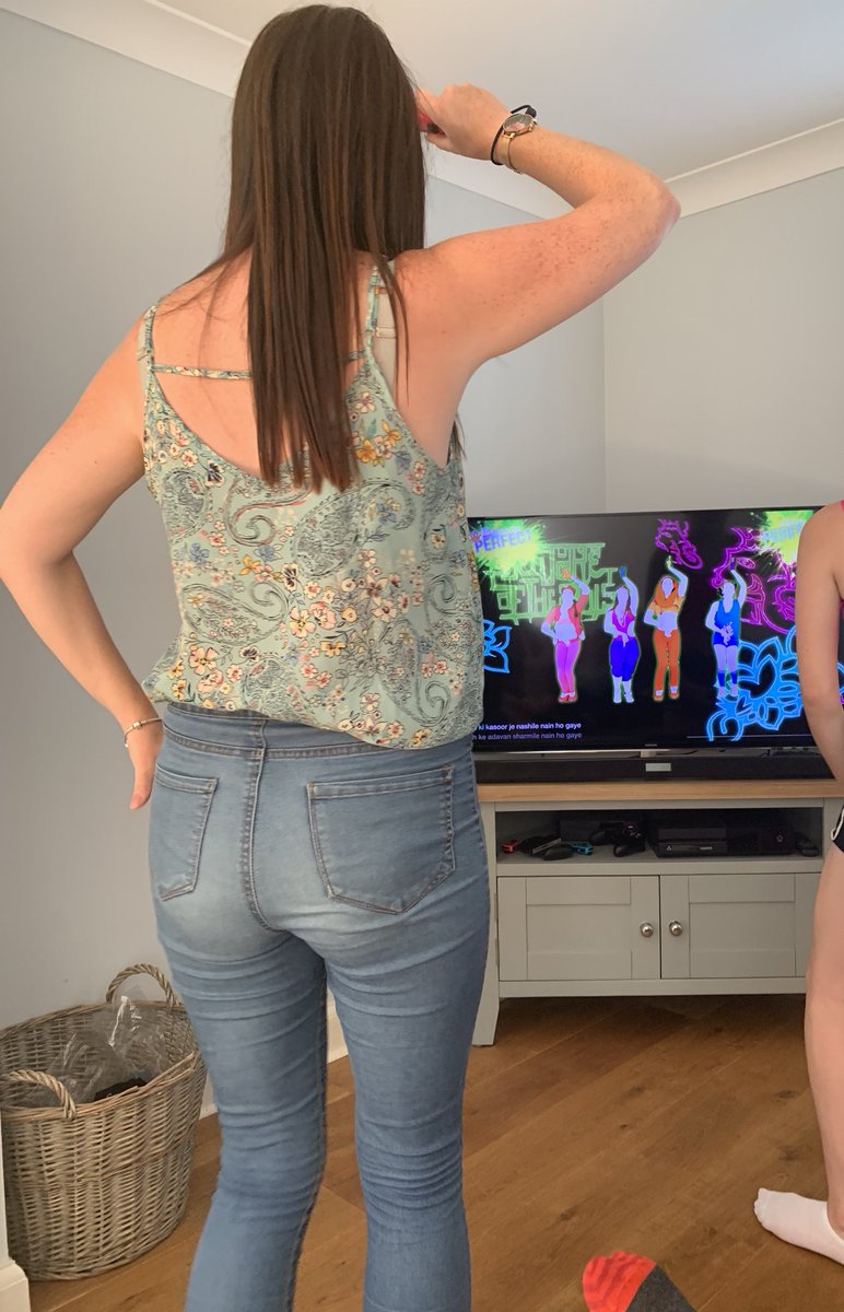 janekent80's tweet photo. Itβs a Friday dance off...OT v Nurse (and the #miniAHPs) #AHPsActive https://t.co/Tmvlxrsxla