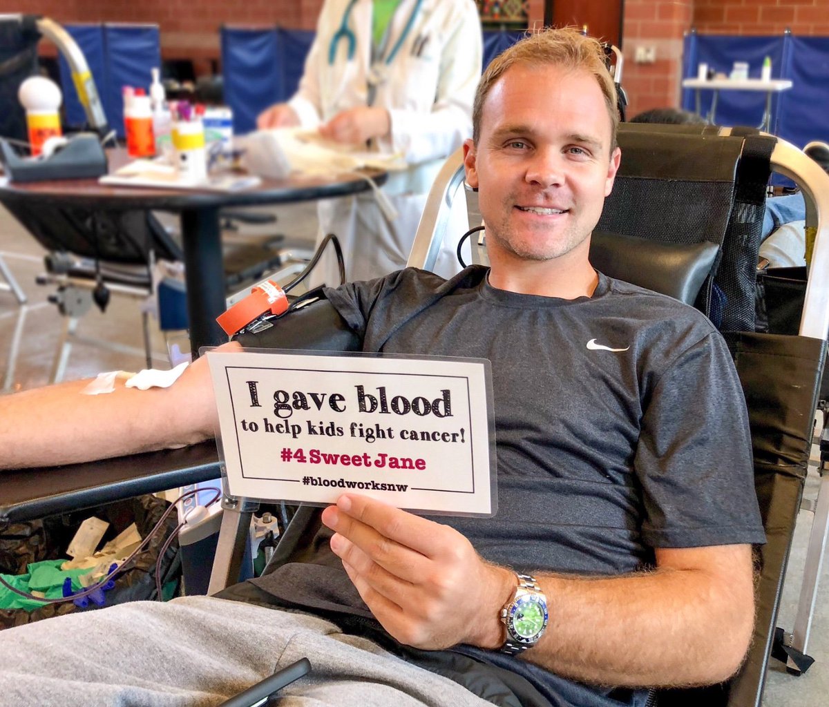 ZScottFanClub's tweet photo. @SoundersFC @BloodworksNW #BelikeChad https://t.co/a0EXdzhhit
