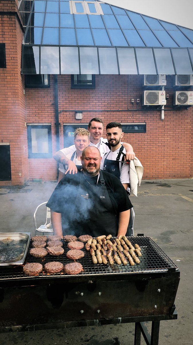mcr_central's tweet photo. Our fab chefs are on the grills this evening for our annual summer BBQ - the weather may not be great but the food 100% is! 🍔 

Wind in the hair and smoke in the eyes for Head Chef Rik! 👀 https://t.co/cZ0NReylnz