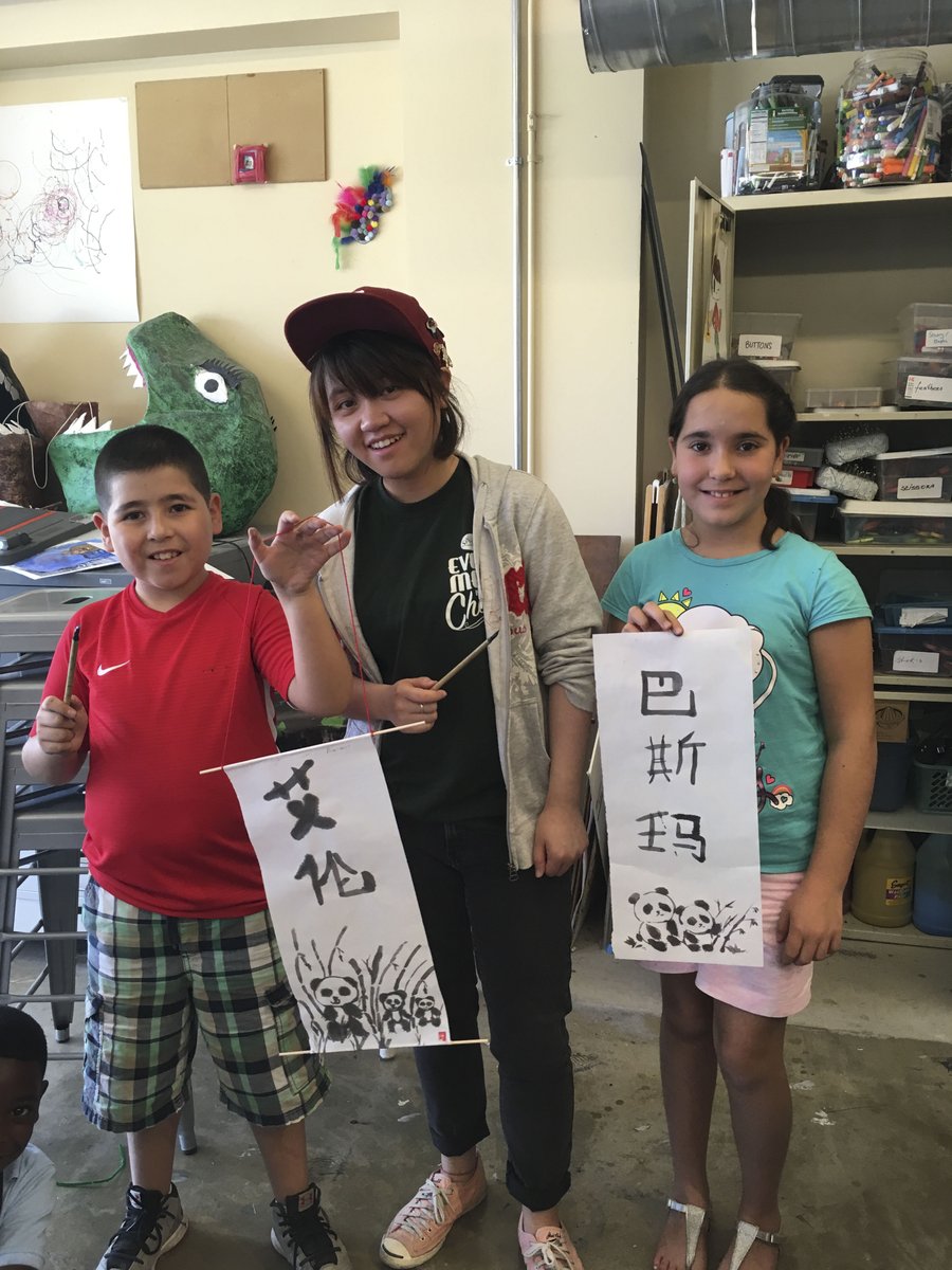 DAVArts's tweet image. DAVA's fall programming begins Monday. Get ready to be creative and express yourself with DAVA! #Davarts #fallprogramming #freeartclasses