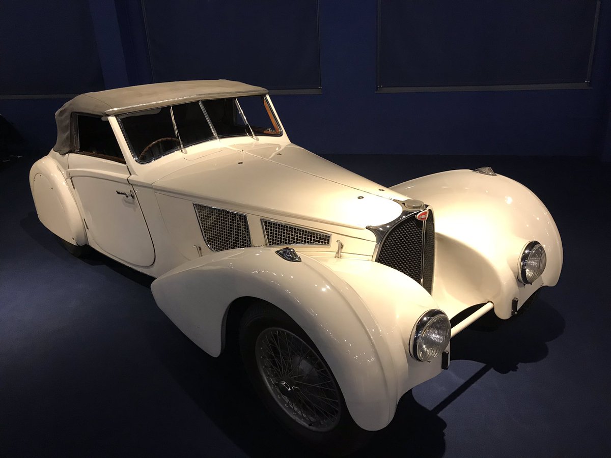 nicolas_contant's tweet photo. Extraordinaire collection #schlumpf et exposition #IncomparablesBugatti à @mulhouse https://t.co/3DSpbiihK3