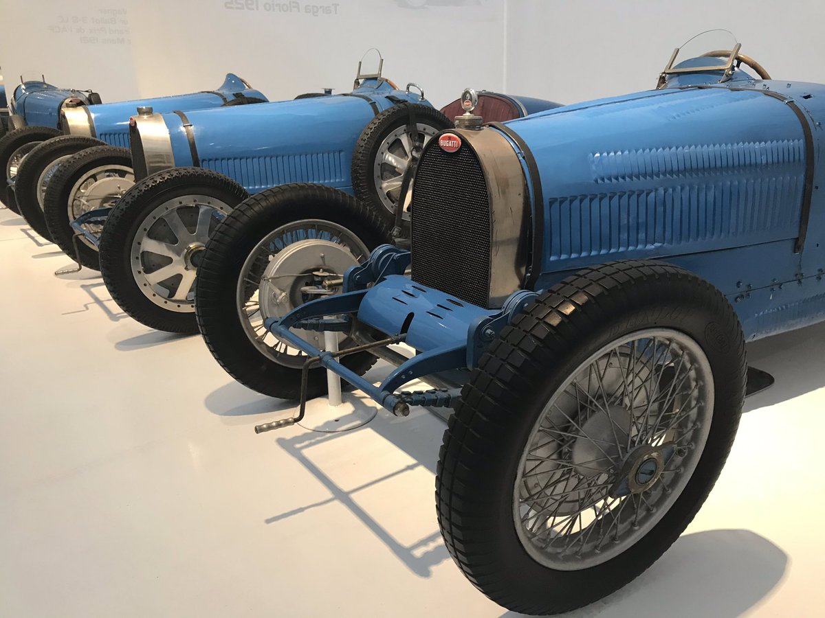 nicolas_contant's tweet photo. Extraordinaire collection #schlumpf et exposition #IncomparablesBugatti à @mulhouse https://t.co/3DSpbiihK3
