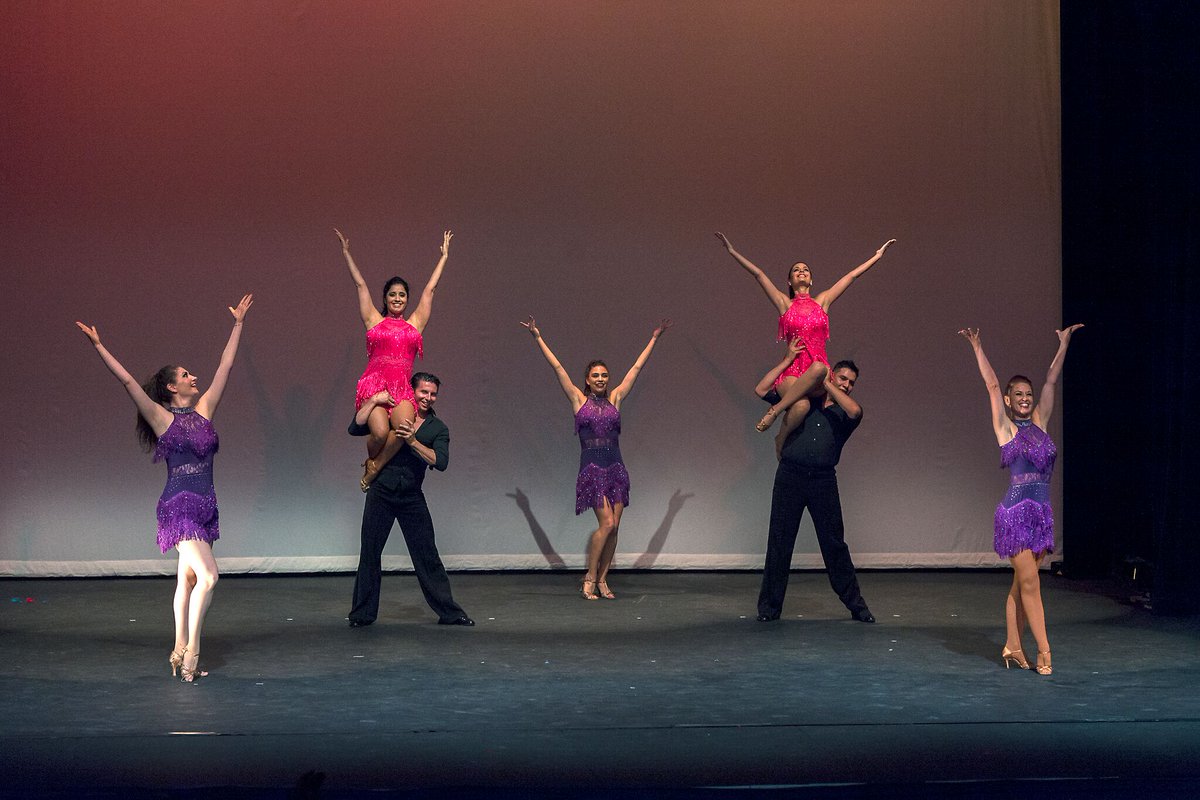 HighProfileMed1's tweet photo. Tickets On Sale NOW for Divas To The Dance Floor performances Fri, Sept. 20th &amp; Sat, Sept. 21st at The Colony Theater in Burbank. For tix and times visit https://t.co/yV0eRk5OO6 @DivaDanceLA  #dancestravaganza #herewego #getemwhiletheyrehot #showcase #theatricaldanceshow https://t.co/yxq9Ufkt3F