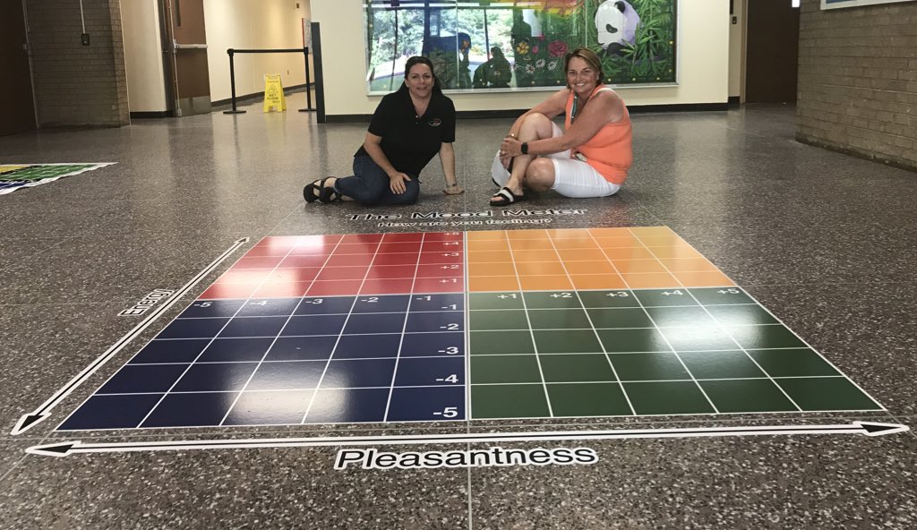 ViolaAchieves's tweet photo. 🎉🐾The Reveal! FRIDAY FEELING! We FEEL so GREAT about our new addition to the foyer! We care about SOCIAL EMOTIONAL Learning at Viola! We want you to know &amp; FEEL we do the moment you enter our school! #EmotionsMatter @FitandFunPlay @SuffernCSD @LisaWeberASI https://t.co/3EvszUXLzW