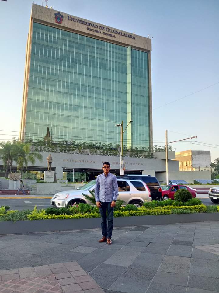 IUpalt's tweet photo. Carlo Alejandro Zavala Morales,de Ingeniería Industrial, es de los 6 alumnos seleccionados para Verano de la Investigación Científica de la @amciencias.Fue aceptado para realizar su estancia en el @CUCEA_OFICIAL de la @udg_oficial. @COTACYT @IUpalt @upalt @gobtam #VIC2019 #UPAlt https://t.co/EhFcYovrHc