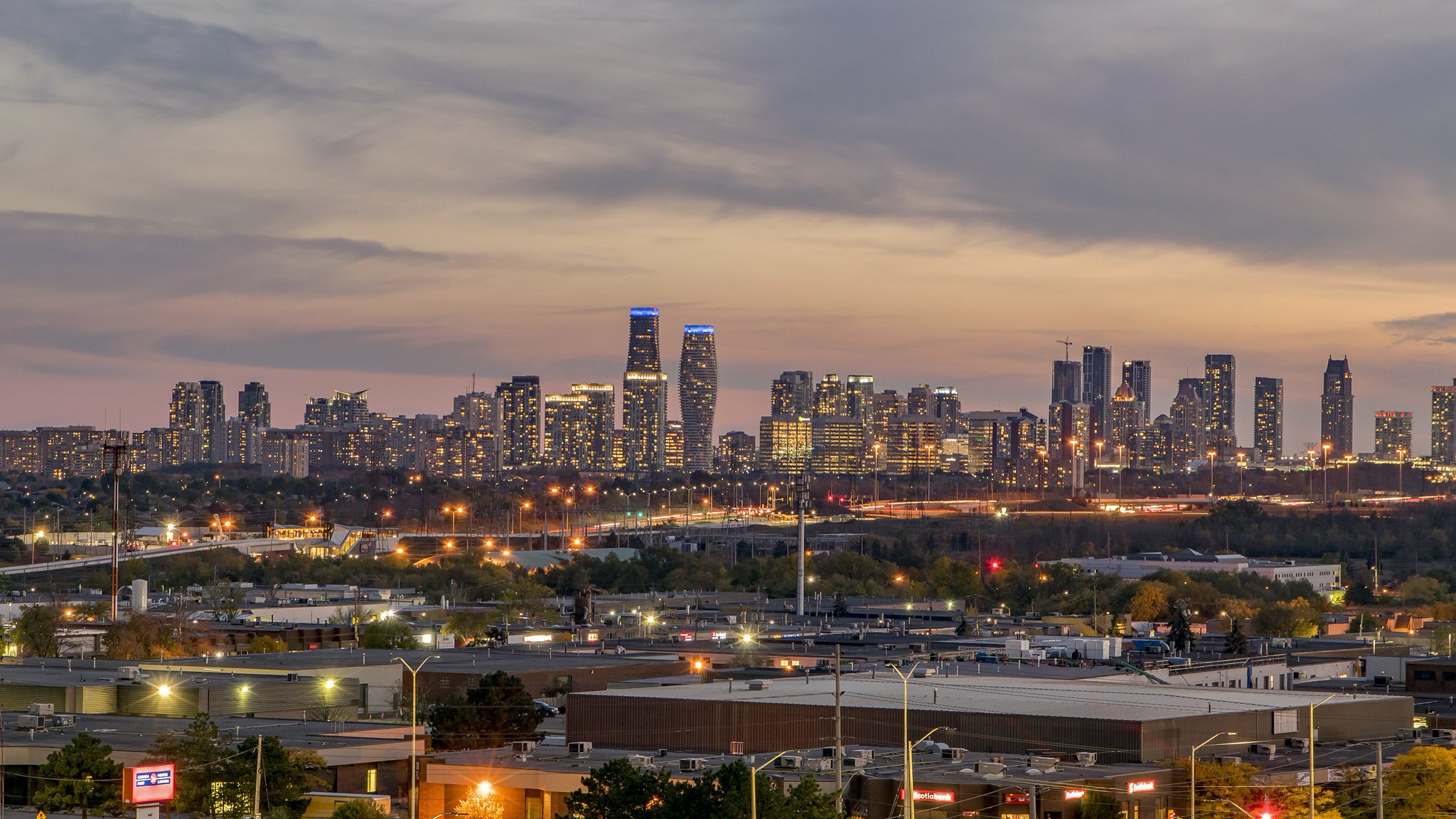 City of Mississauga on Twitter "WhatMakesUsHot our hot spots for