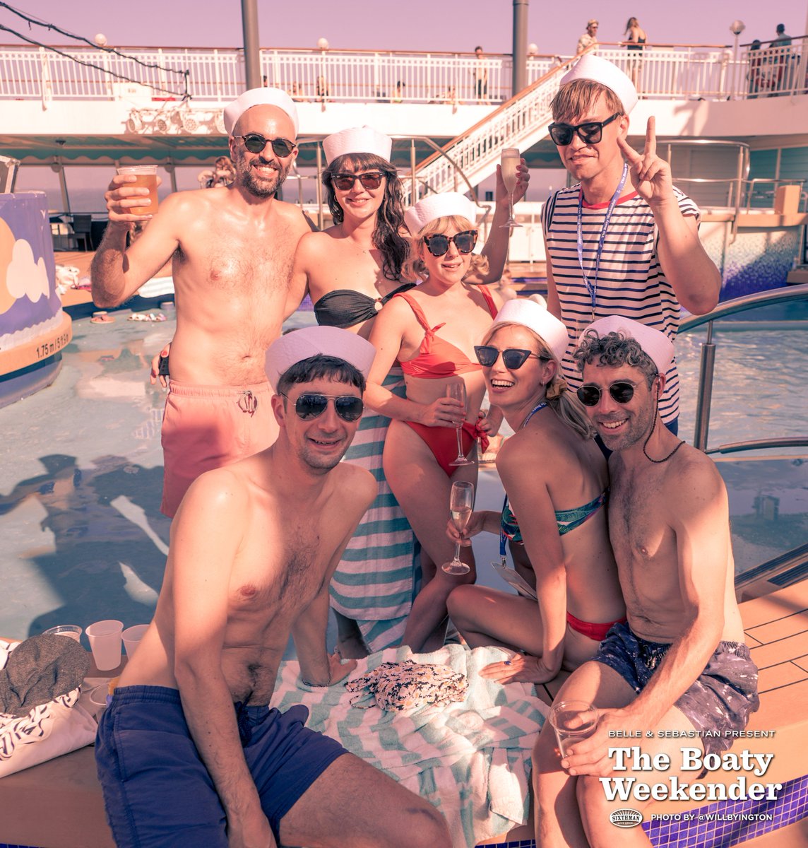 The pool deck was all sorts of fun yesterday! 🎉🎶