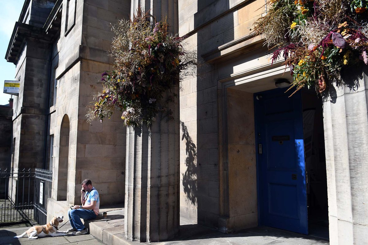 customhsleith's tweet photo. More photos of 'Sixth', a beautiful floral art installation by @pyrusbotanicals here at Custom House for @EdArtFest - stop by this weekend to see it! #leith #floralstylist #visualart #publicart #pyrusstudio #edinburgh #customhouseleith #flowers #pyrus #visualartists #customhouse https://t.co/4FkCgtZKt2