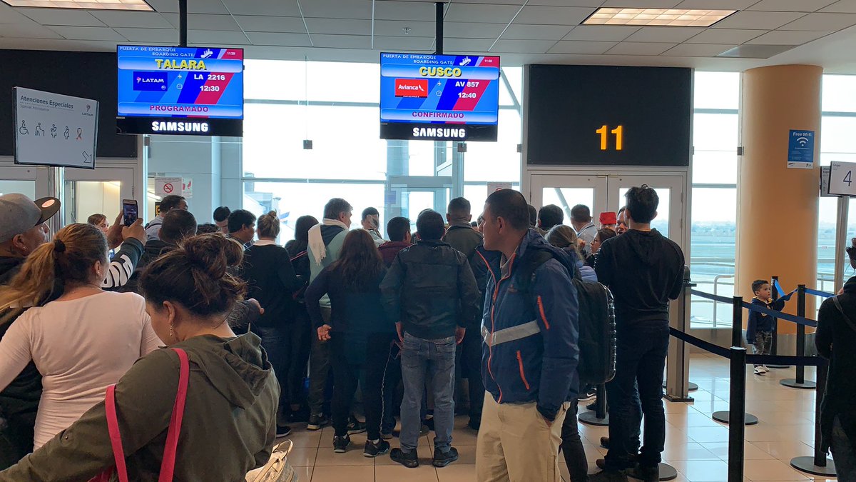 webmoises's tweet photo. @Avianca @AviancaSAM @AviancaCAM cambian sus horarios de vuelos a su disposición, sin informar al público, mi vuelo AV857, fue cambiado nuevamente, lastima como nos mienten. @AviancaEscucha @IndecopiOficial https://t.co/KG2TfCct1J