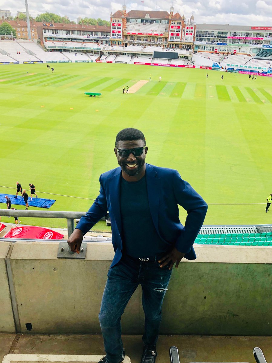 Mickey_Moo's tweet photo. Thought I’d change sports this evening and enjoy a bit of the cricket at the Oval 🏏 https://t.co/JZAvbVOwdp