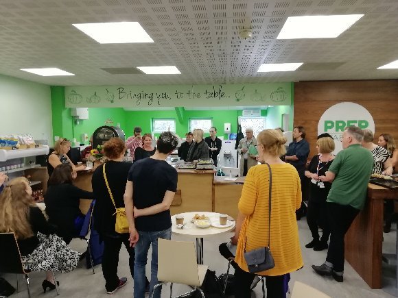 amanda_langsley's tweet photo. Great turn out at Prep Table official launch afternoon tea! Love the @gracechocolate2 #chocolateschanginglives of women that have been touched by the Scottish criminal justice system. Everything about @preptablescot is wholesome, ethical and awesome! @NHS_Lothian @ELHFfunds https://t.co/nJtcuGvDWd