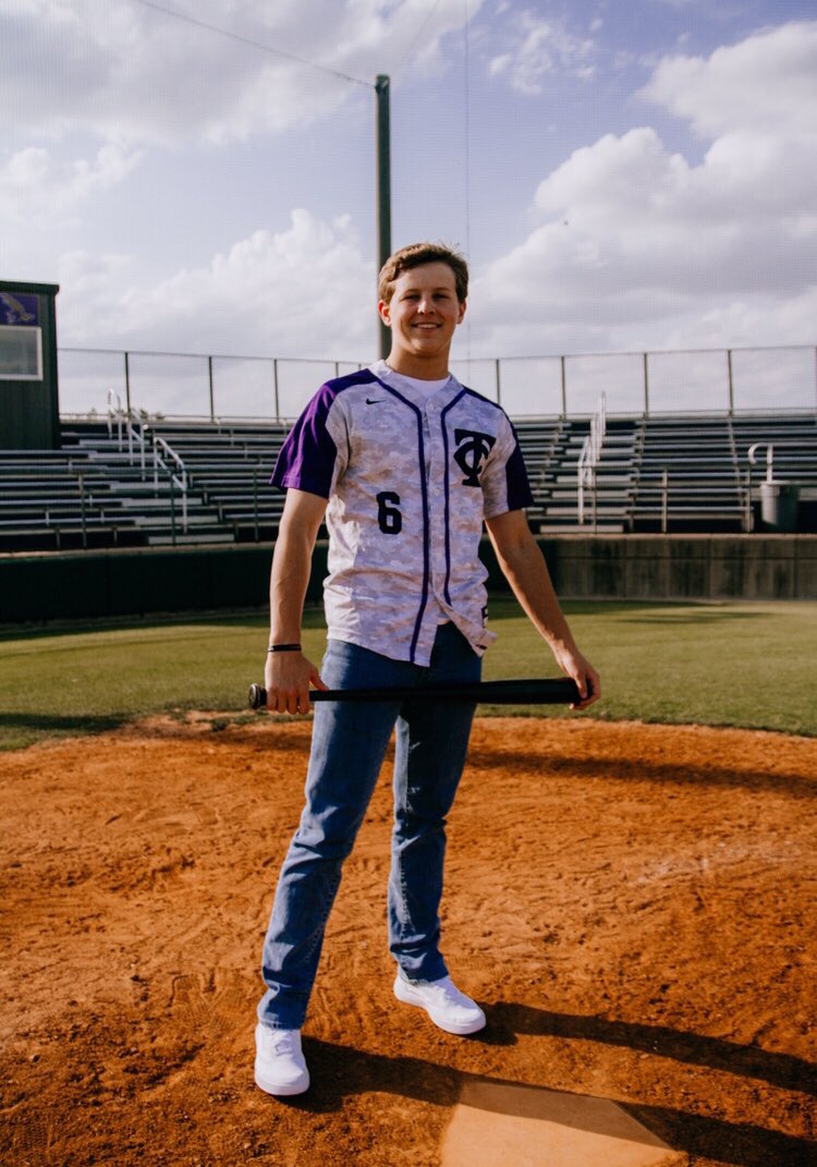 ReSands01's tweet photo. I am extremely blessed to announce my commitment to North Central Texas College to continue my academic and baseball career. I want to thank God for giving me the opportunity to play the sport that I love. I also want to thank my family &amp; friends for supporting me. #GoLions https://t.co/HcvXwQzdiW