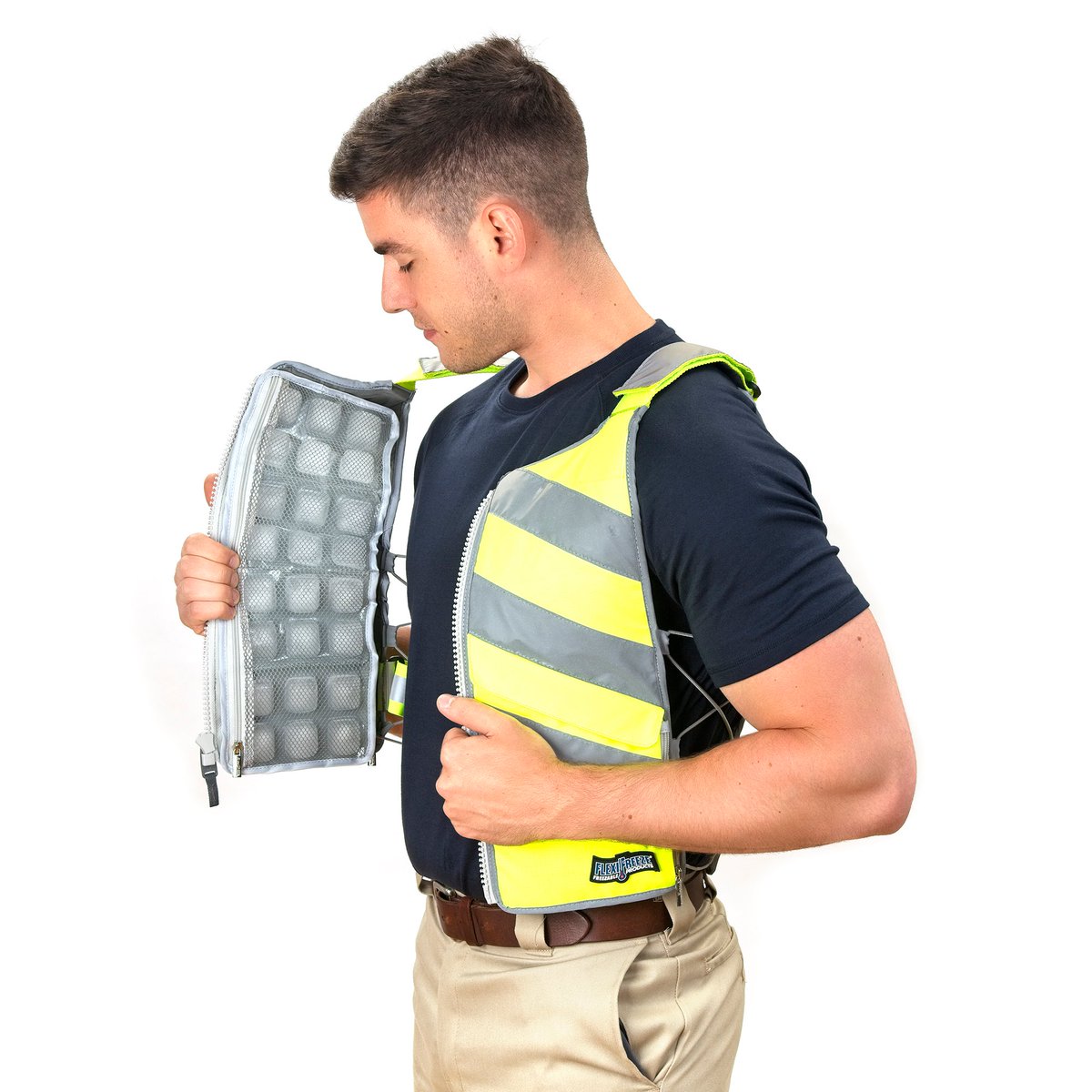 Protect your employees from the heat with iceveststore.com

]#heatstroke #coolingvest #industrial #employees #safety #heatwave
