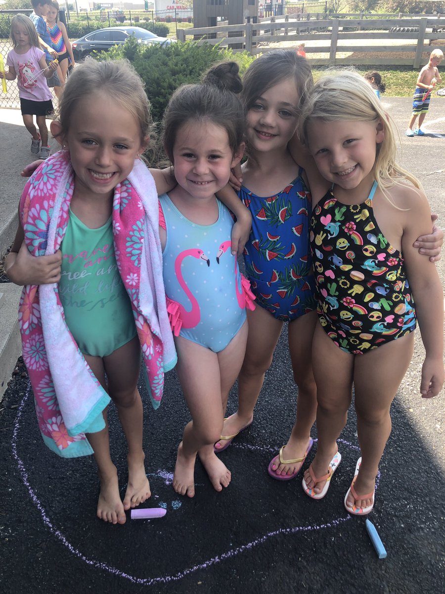 LPS_Summer's tweet photo. Chalk and water balloons make a great water day! 🌞🏊‍♀️ https://t.co/xhvPXMgxFL